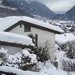 Haus Kasimir Oda ve Kahvaltı Schruns